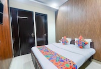 Hotel O Mahadev Guest House