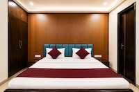 Hotel O Mahadev Guest House