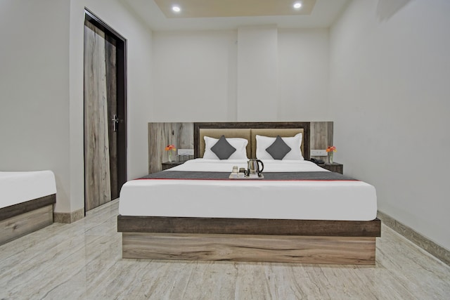 Townhouse 1145 Hotel Lakhdatar