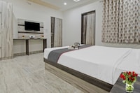 Townhouse 1145 Hotel Lakhdatar