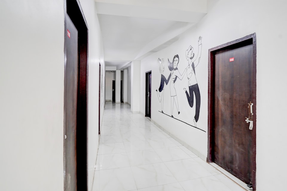 Hotel O Chaudhary Guest House, Faridabad, Faridabad