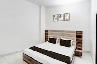 Hotel O Chaudhary Guest House