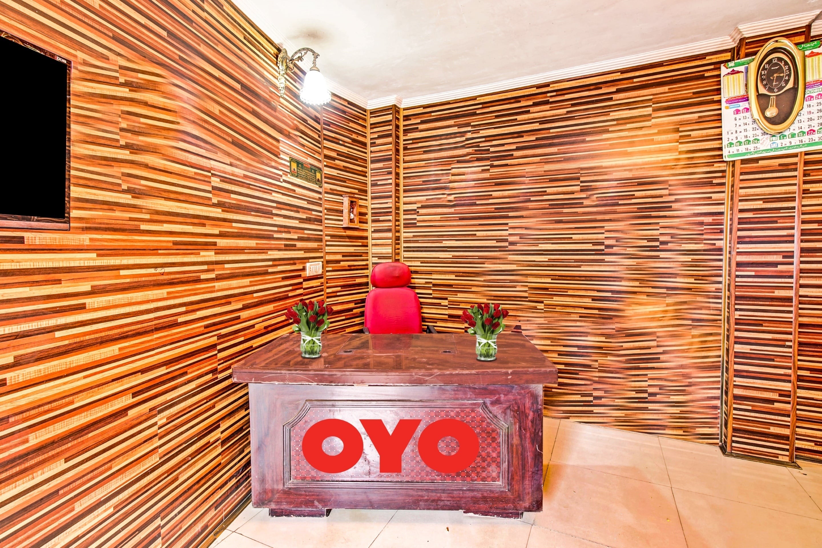 Flagship Hotels in Hazratbal Upper Bus Terminal 1, Srinagar Starting