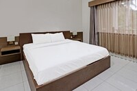 OYO 91696 Kimara Homestay & Resto