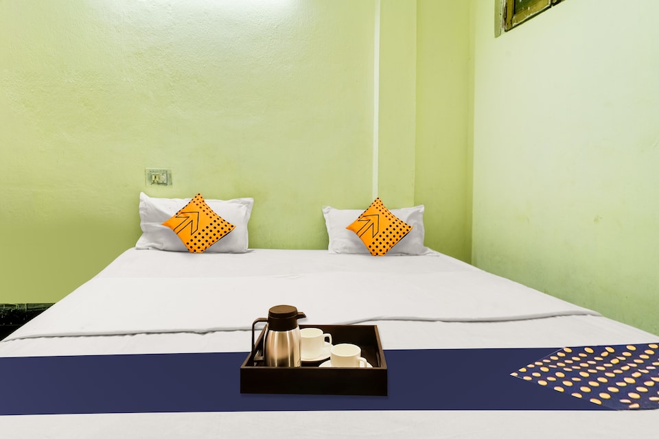 LIVE UNDER VSK460, Transit Vizag, Visakhapatnam