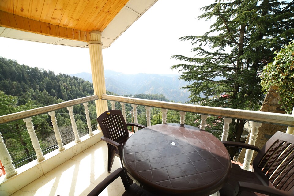 OYO Home 12195 2RK Moutain View, Mashobra-Naldera, Shimla