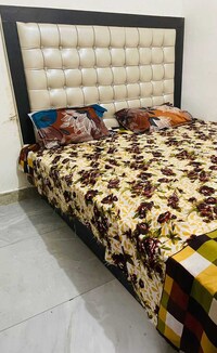 SPOT ON Bhadhowriya Hotel