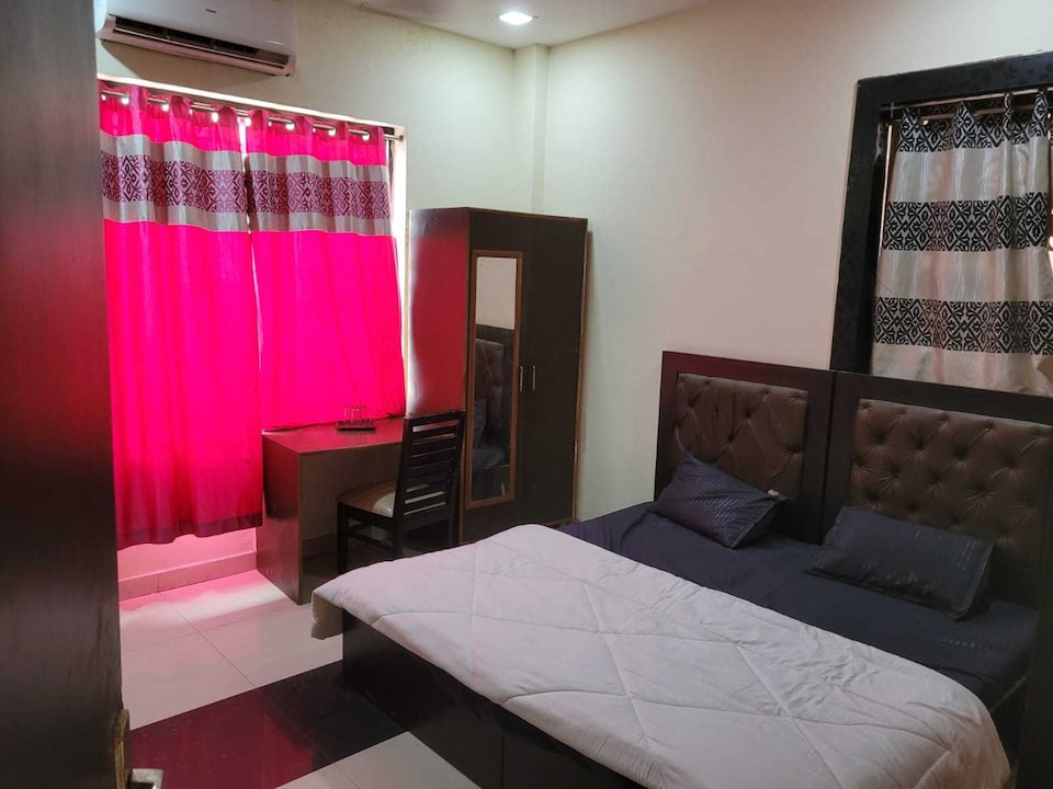 OYO Hotel Nestinn, Faridabad, Faridabad