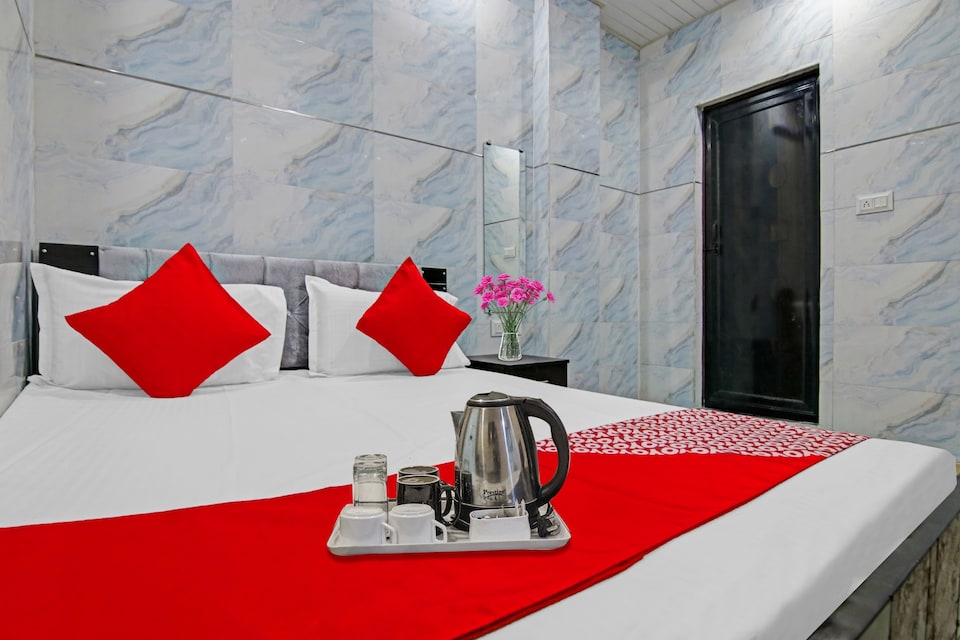 Flagship Hotel You & Me Near Pacific Mall Tagore Garden, Rajouri Garden Delhi, Delhi