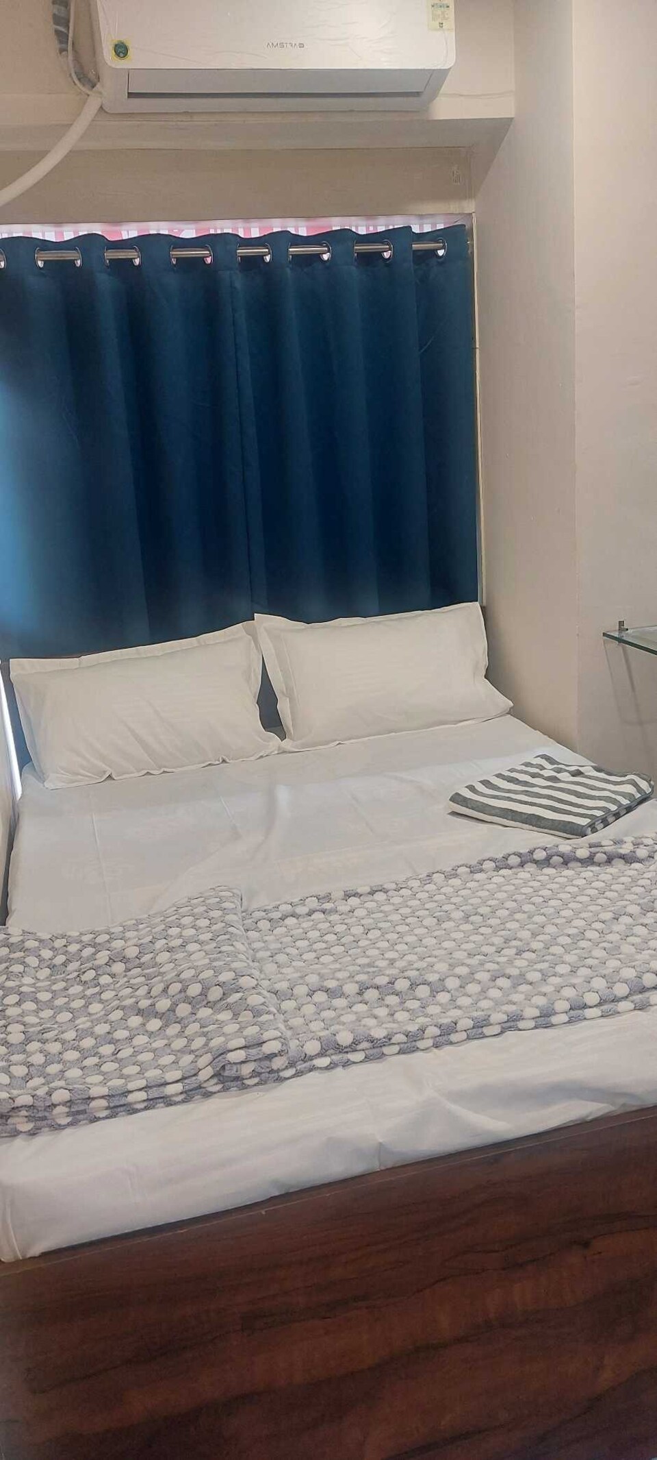 OYO Hotel Blue Sky, Airport Surat, Surat