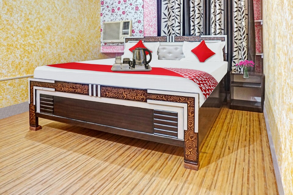 LIVE as PAT1046, Patliputra Colony, Patna