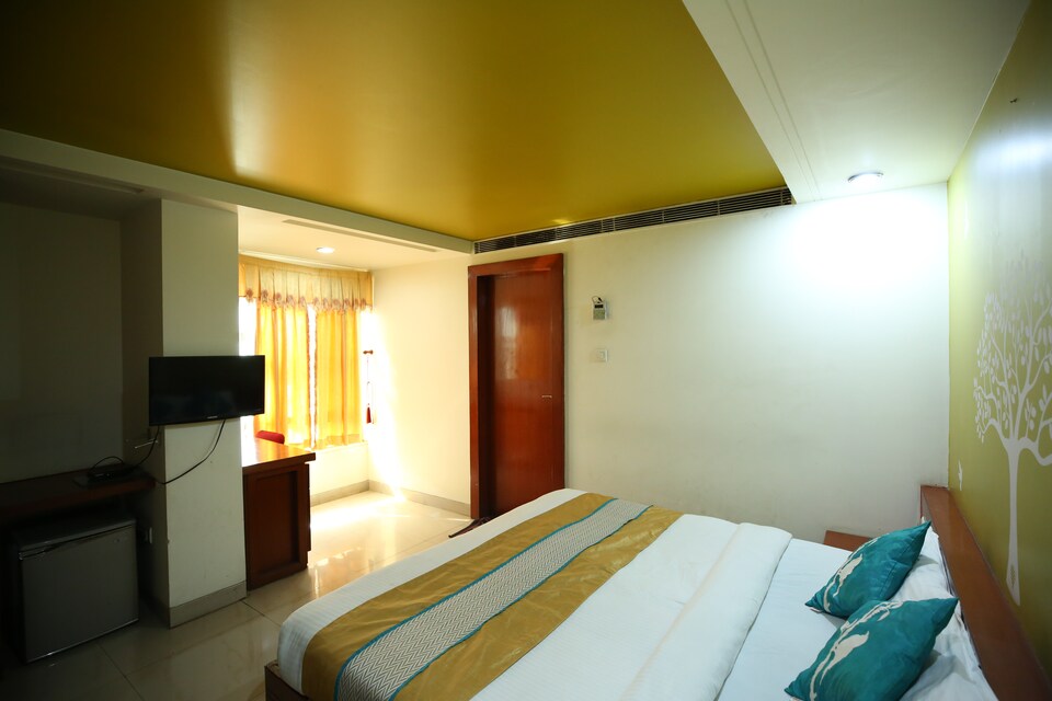 OYO 1548 Hotel Pleasure Inn, MP Nagar Bhopal, Bhopal
