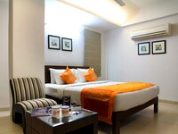 OYO Hotel Hill View Near Shilparamam