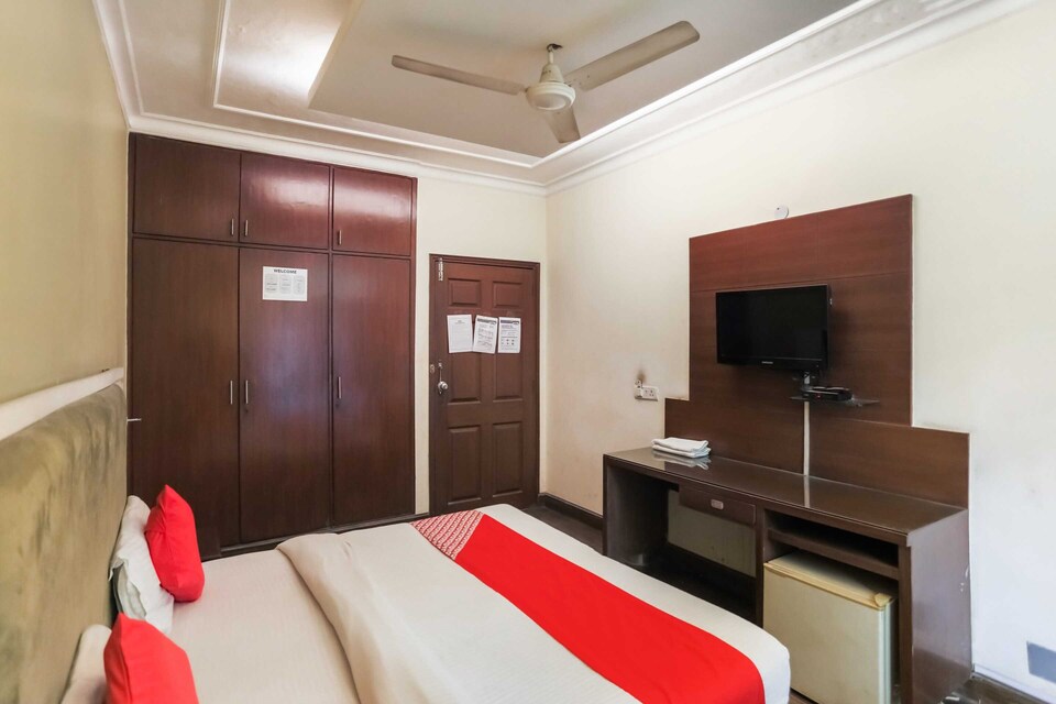 Collection O Hotel SUSHILAS GROUP Near Aravali Biodiversity Park, Golf Course Road, Gurgaon