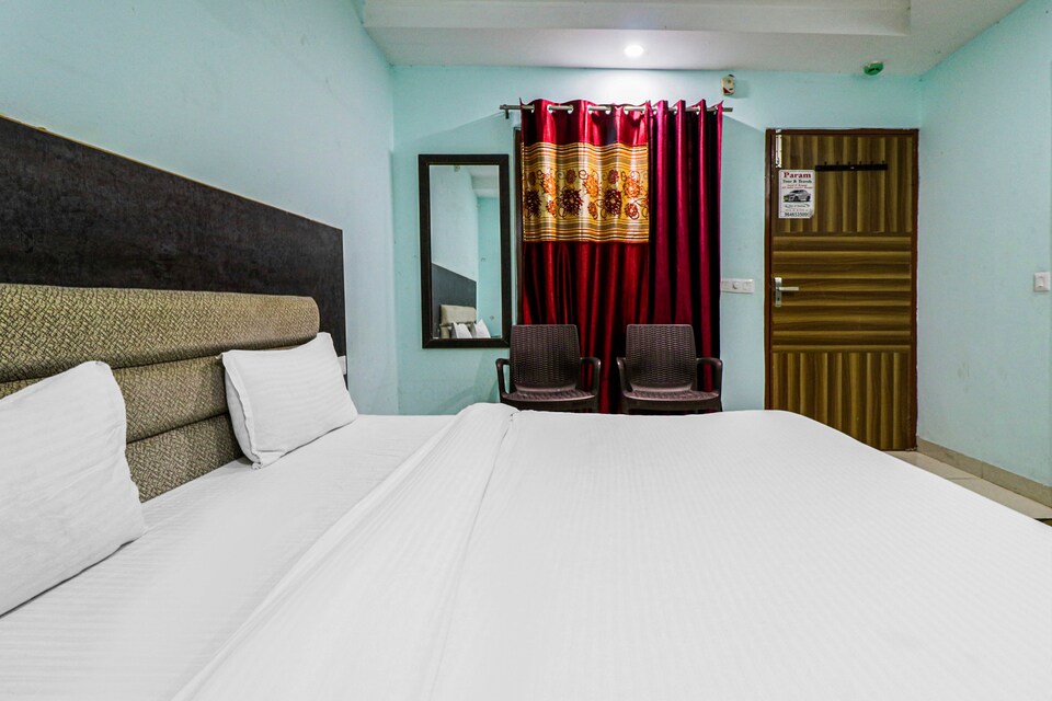 Live as a CHA739, Nayagaon Chandigarh, Chandigarh