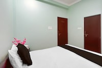 SPOT ON Hotel Dream Town