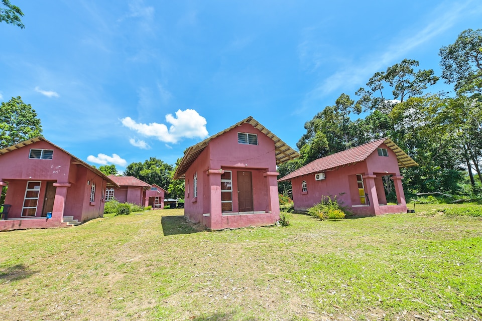 OYO 90640 D'village River & Cafe Chalet, Jerantut, Jerantut