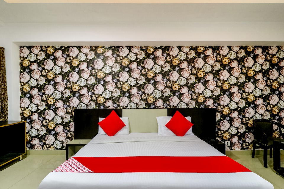 OYO 12230 Rockwood Inn, Faridabad, Faridabad