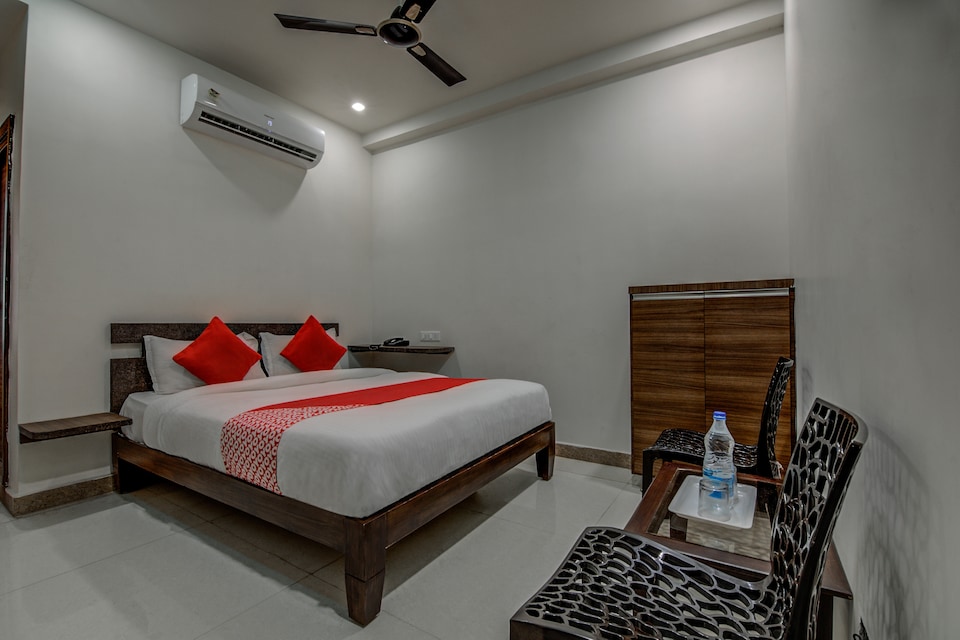 OYO Sai Vihar, Gajuwaka Visakhapatnam-II, Visakhapatnam