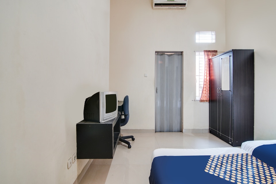 SPOT ON 91772 Nisrina Homestay Syariah, Pekanbaru, Pekanbaru