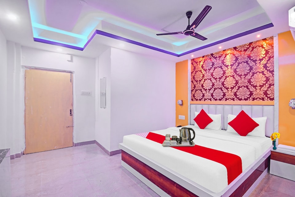 Hotel O Diamond Residency, Ruby Hospital Kolkata, Kolkata
