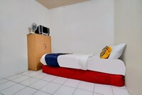 SPOT ON 91775 Pondok 14 Syariah