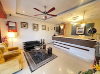 Hotel O M Three Hotel