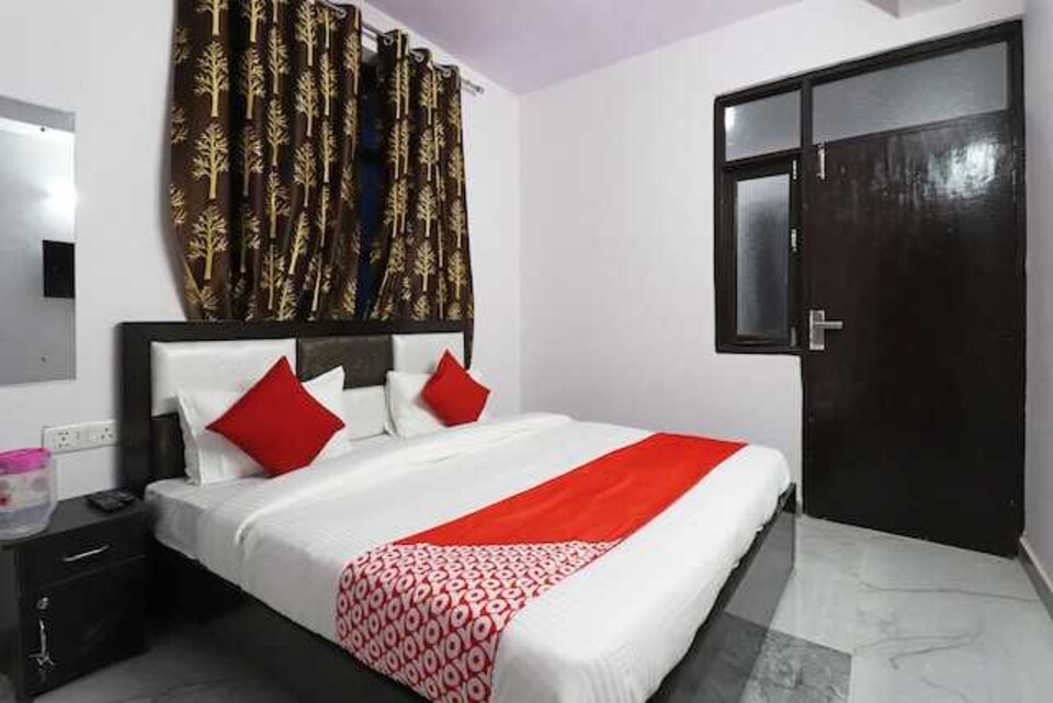 OYO S.p. Guest House, Moradabad, Moradabad