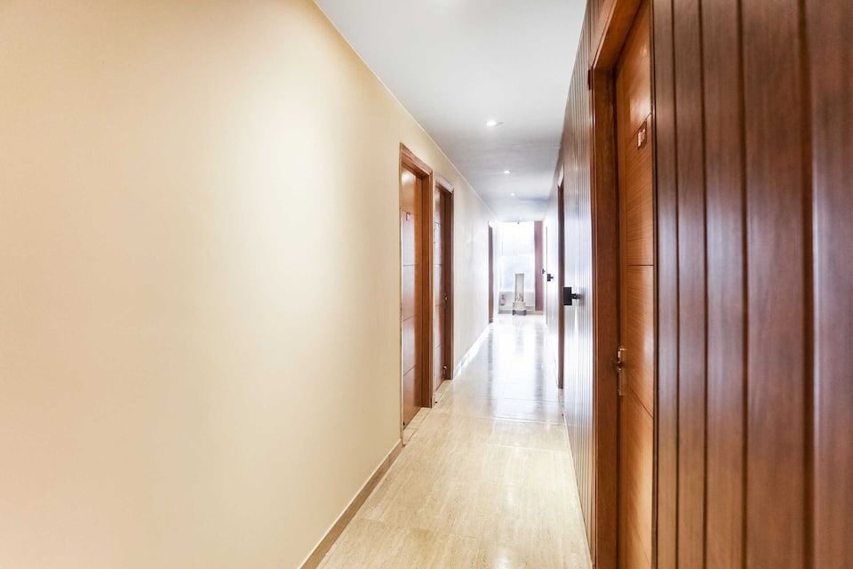 Hotel O Paradise, Faridabad, Faridabad