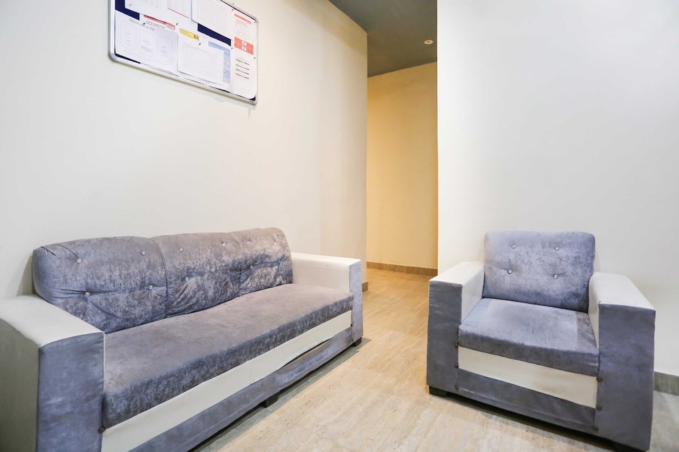 OYO 701284 Hotel Luxury Stay, Faridabad, Faridabad