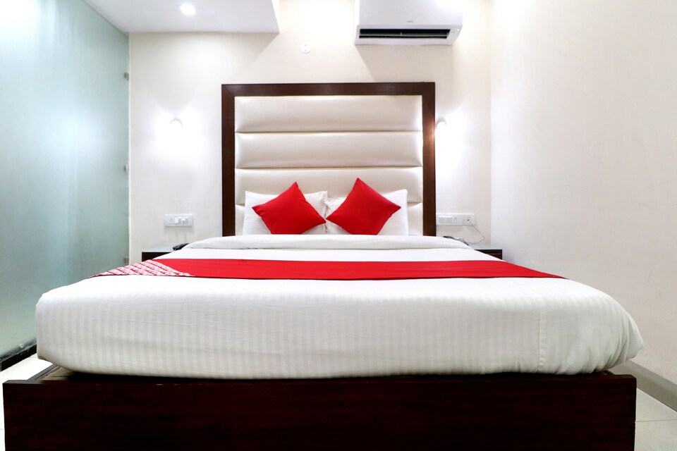 OYO 12245 Park Royal, Panchkula, Panchkula