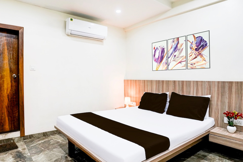 Hotel O Dombivali Formerly PK Lodging, Mumbai- Kalyan-Bhiwandi- Badalapur, Mumbai