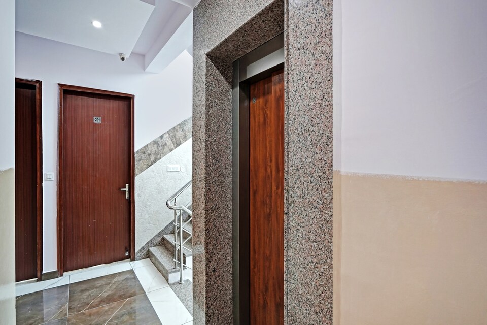 OYO 701335 Hotel Kailash, Noida Expressway SEZ, Noida