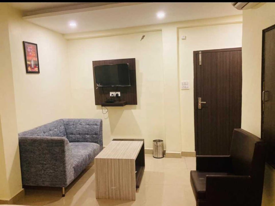 New code live GWL332, Lashkar, Gwalior