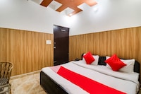Hotel O Bhagirathi Palace Ganga Beach