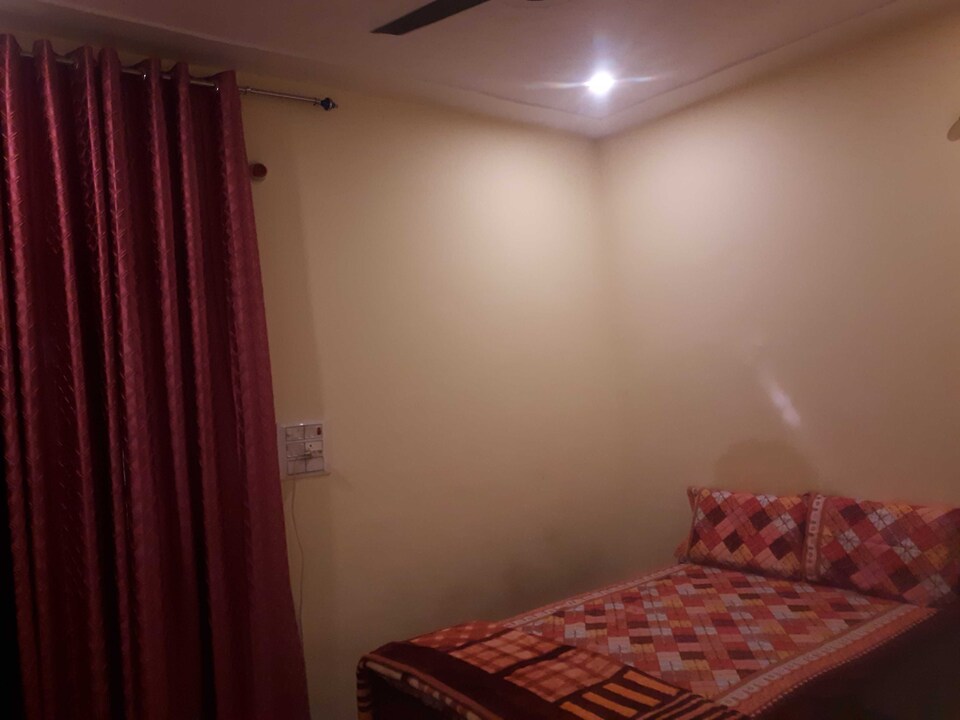 OYO Crush Hotel, Aligarh, Aligarh