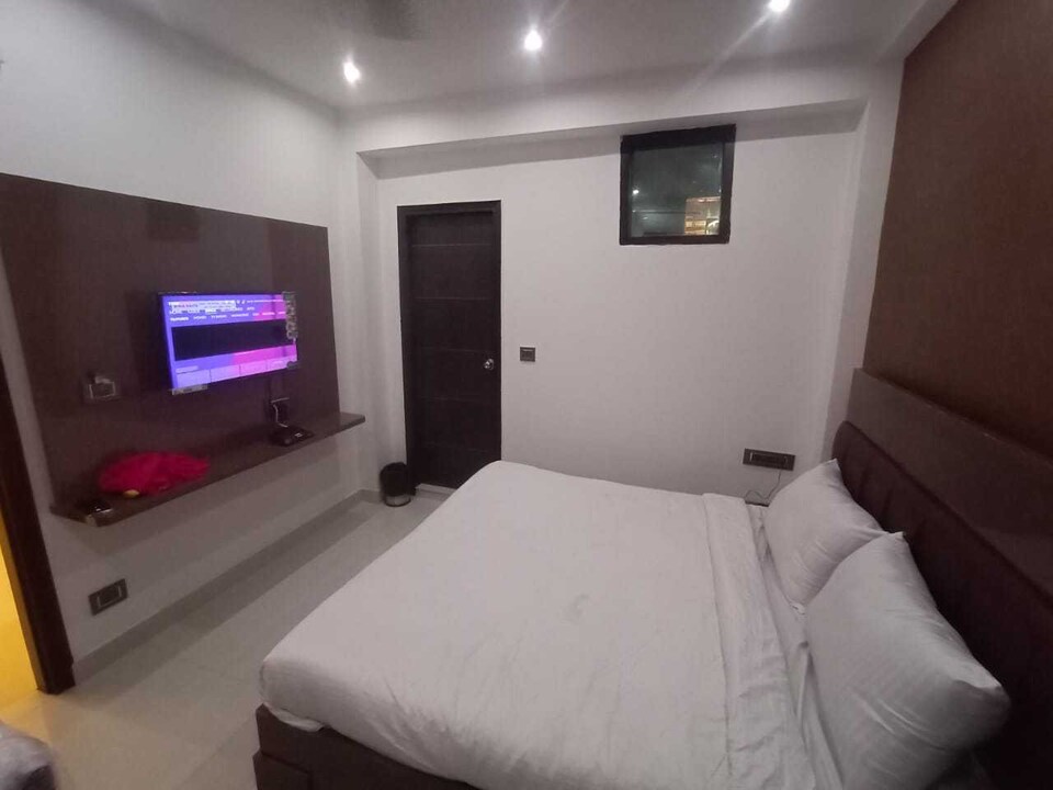 OYO Golden Key In Narela, North Delhi, Delhi