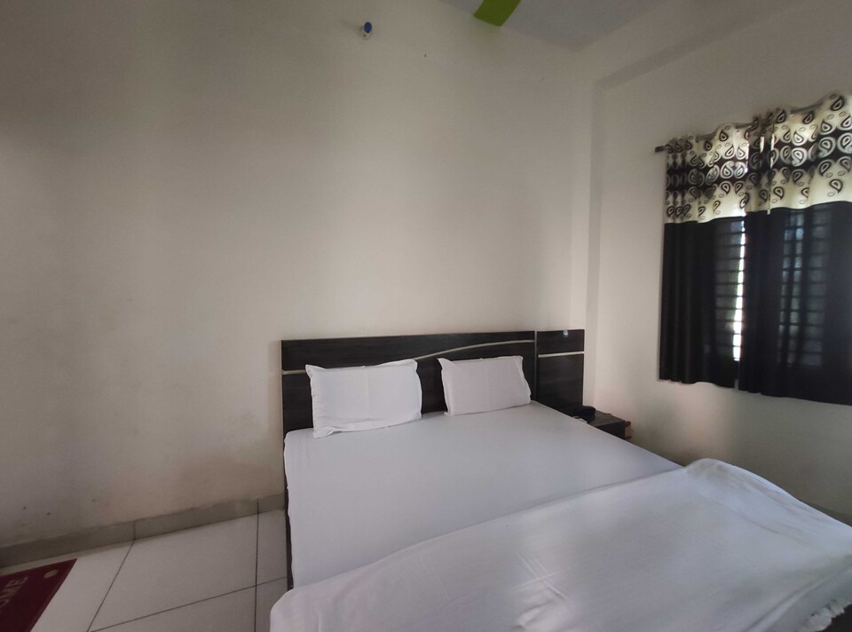 OYO 701465 Hotel Crush, Aligarh, Aligarh