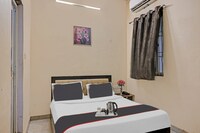 Collection O Hotel Dev Palace