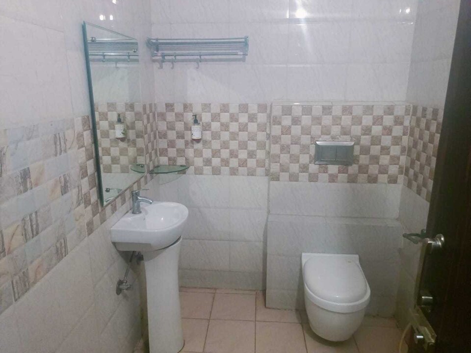 OYO Flagship SR guest house, Flagship Lucknow, Book ₹549 OYO