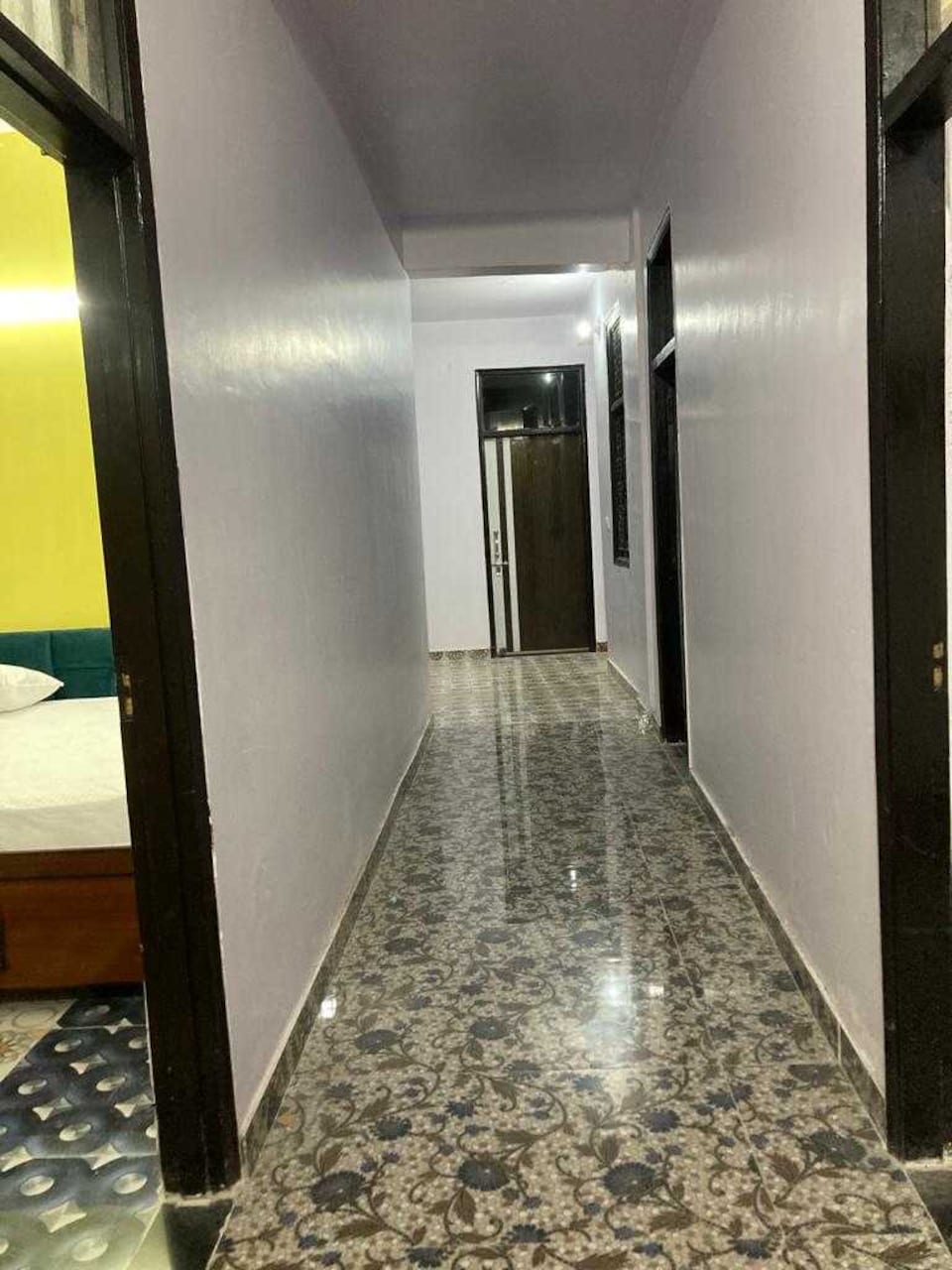 OYO Hotel Grand Star, Ghaziabad City, Ghaziabad