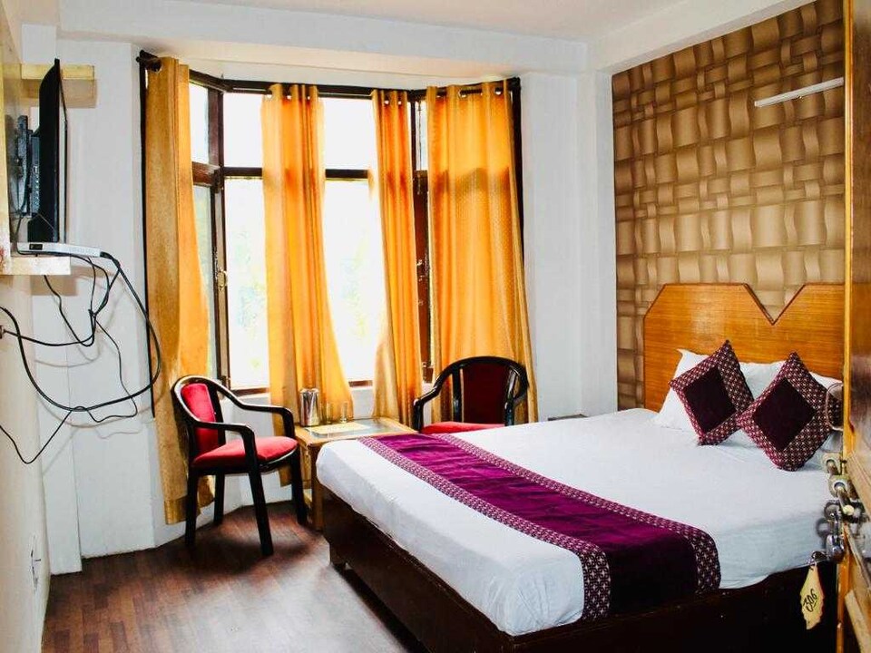 OYO 701596 Hotel White Snow, Old Manali Cluster, Manali