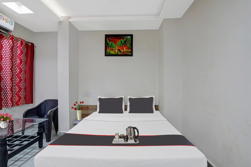 OYO Flagship Hotel Parishram, Jamnagar, Jamnagar