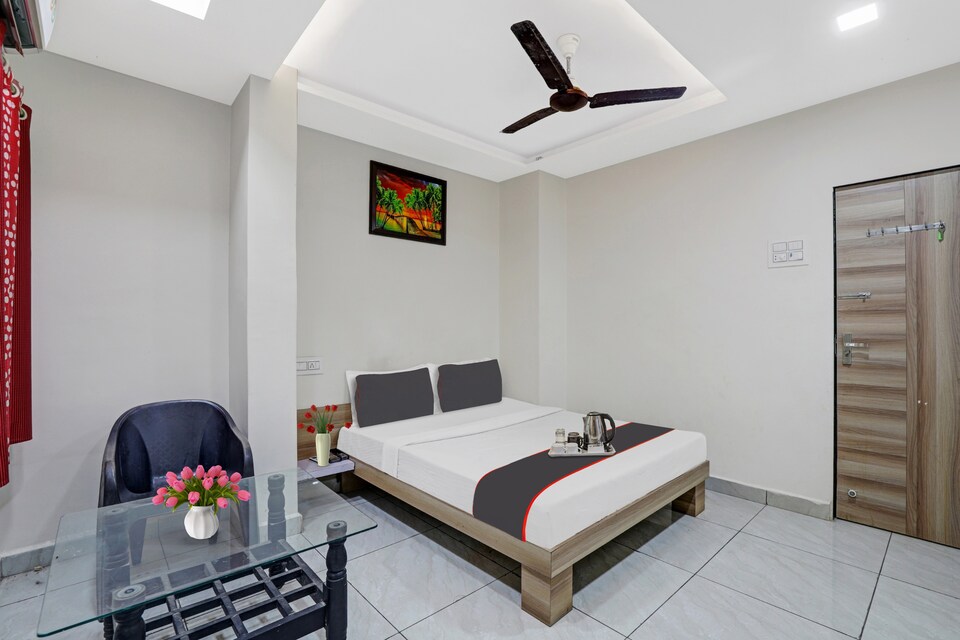 OYO Flagship Hotel Parishram, Jamnagar, Jamnagar