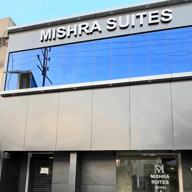Hotel O Mishra Suites