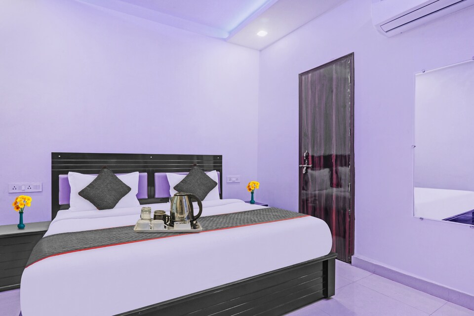 Townhouse 1153 Hotel Ks Grand, Fazal Ganj Kanpur, Kanpur