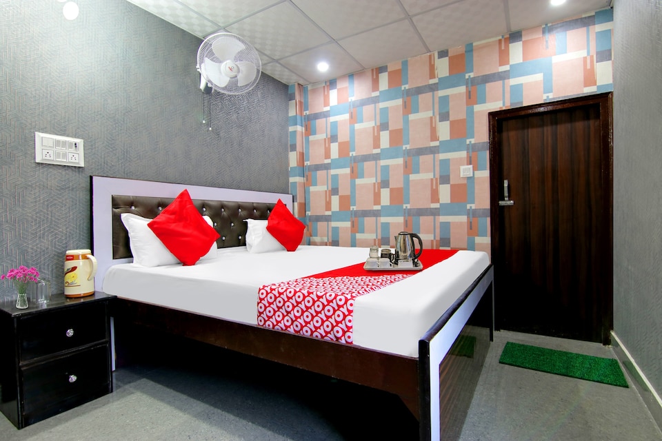 Hotel O Vikal Stay, Anand Vihar Delhi, Delhi