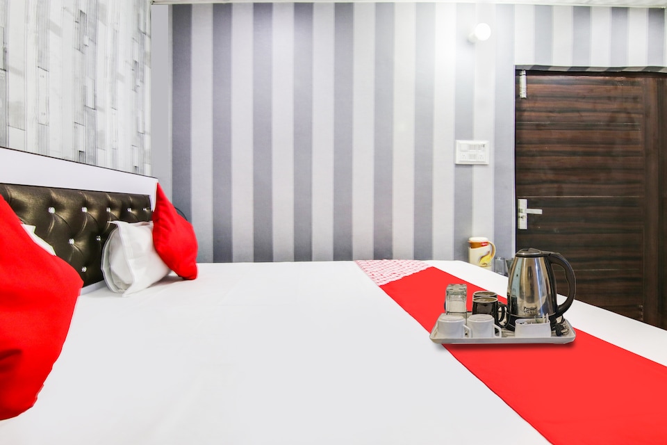 Hotel O Vikal Stay, Anand Vihar Delhi, Delhi
