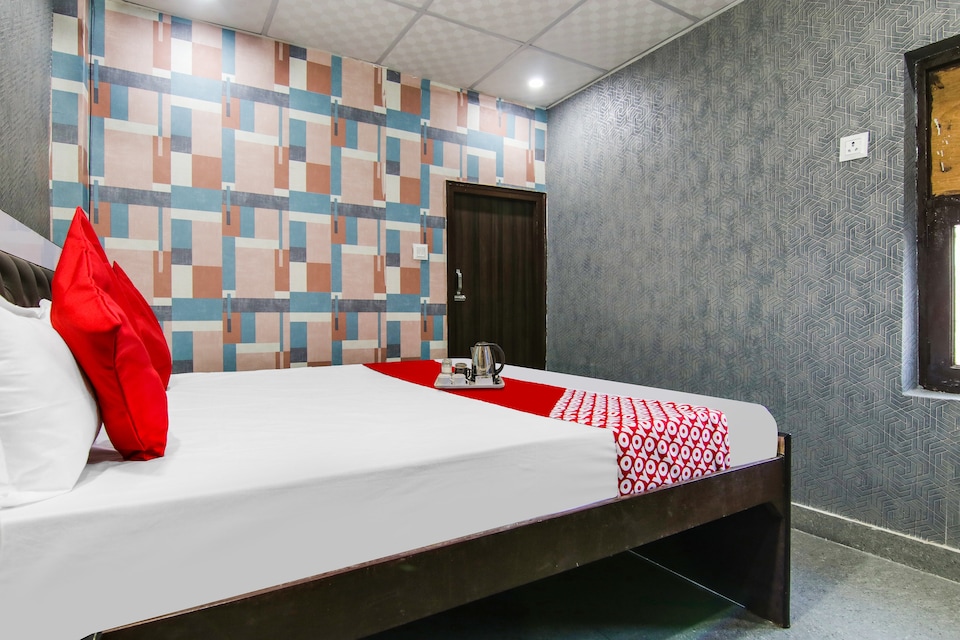 Hotel O Vikal Stay, Anand Vihar Delhi, Delhi