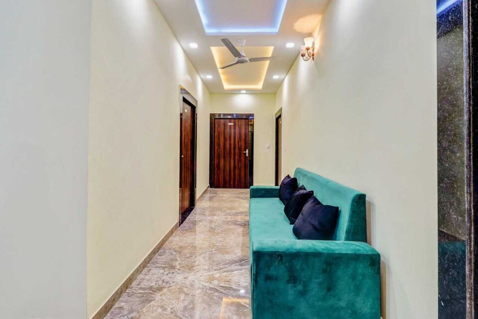 OYO Garden Inn, Fatehabad Road, Agra